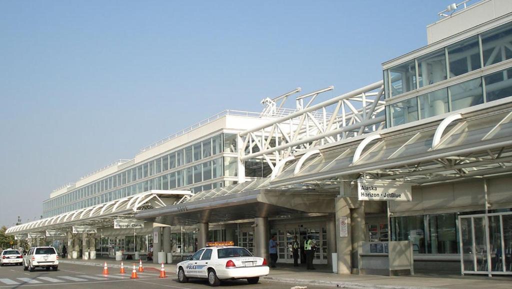 Holiday Inn Express Hotel & Suites Ontario Airport-Mills Mall By Ihg Rancho Cucamonga Eksteriør billede